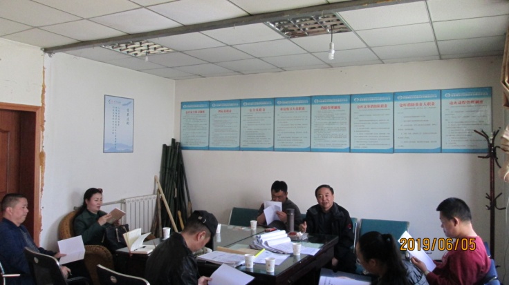 2州经信局安全检查.jpg 2州经信局安全检查.jpg